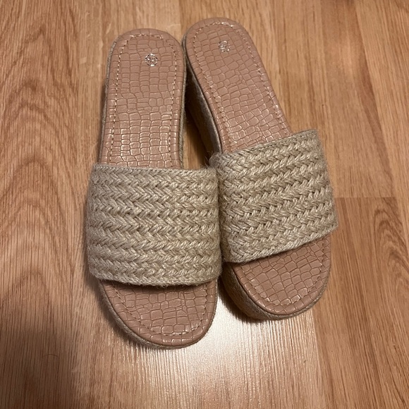 Espadrille platform sandal size 8 - Picture 2 of 2